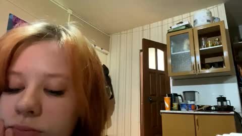 Kristin online show from 10/22/25, 04:57