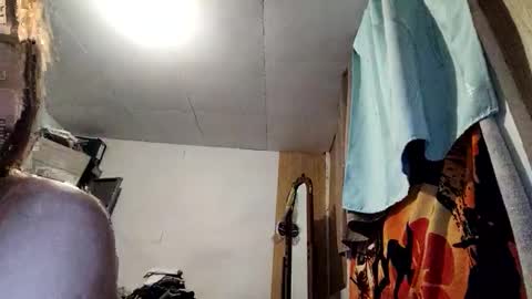 Snapshot of shantal1289 chatting on 09/15/25, 11:54 shantal1289 online show from 09/15/25, 11:54