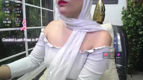 Snapshot of shantalakrisha chatting on 02/26/25, 11:41 Shantala online show from 02/26/25, 11:41