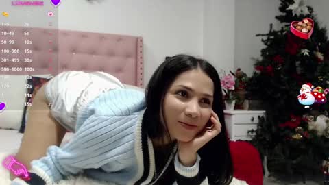 Snapshot of shantalkimberly chatting on 12/06/24, 01:29 maria online show from 12/06/24, 01:29
