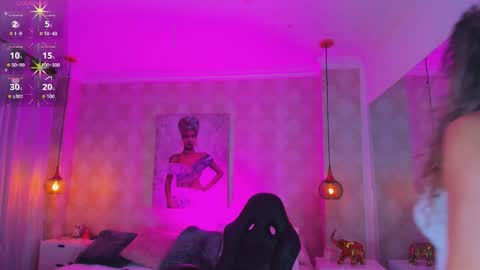 Shantal online show from 09/16/25, 11:00