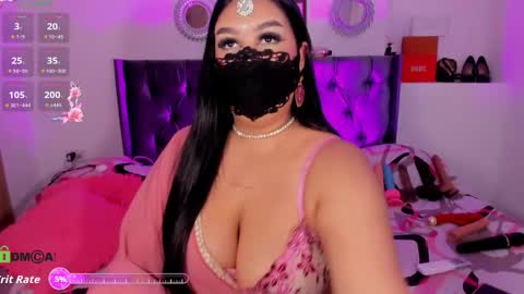 Snapshot of shantatiare_ chatting on 09/23/25, 10:35 SHANTAL online show from 09/23/25, 10:35