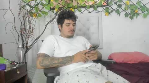 jhon deibyd online show from 10/08/25, 02:58