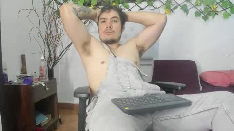 jhon deibyd online show from 10/15/25, 10:54