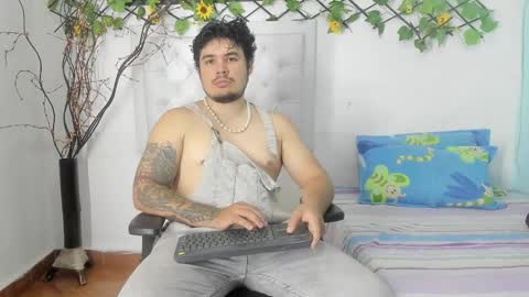 jhon deibyd online show from 10/19/25, 10:32