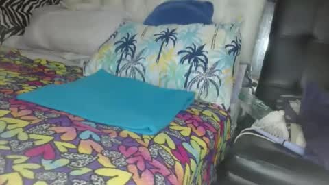 sharlot03 online show from 02/02/25, 11:40