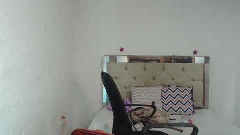 Sara online show from 01/11/25, 03:09