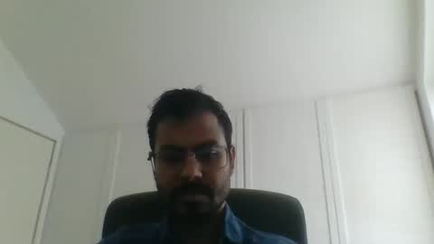 Snapshot of sharmamanxyz chatting on 09/22/25, 11:34 sharmamanxyz online show from 09/22/25, 11:34