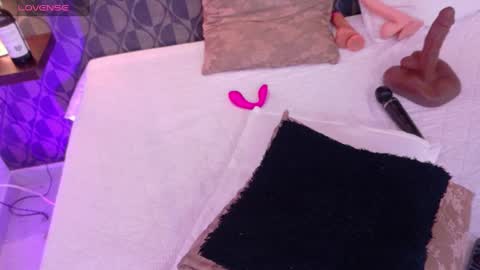 Sharom  online show from 02/01/25, 11:06