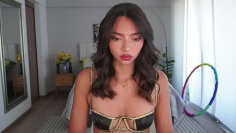 Snapshot of sharon__baker_ chatting on 01/30/25, 06:21 sharon baker online show from 01/30/25, 06:21