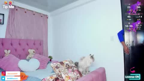 Snapshot of sharon_hill1 chatting on 10/17/25, 10:12 Jessica independent model online show from 10/17/25, 10:12