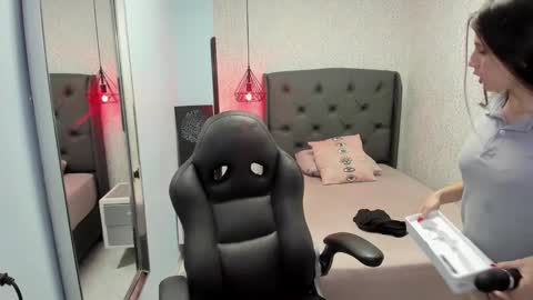 M A G N O  online show from 10/10/25, 07:35