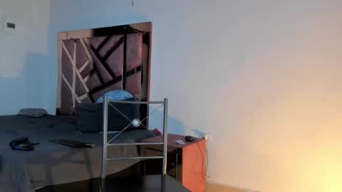 SHARONDELUXE online show from 11/04/25, 03:49