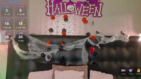 Snapshot of sharonevanss chatting on 10/30/25, 09:04 Sharon online show from 10/30/25, 09:04