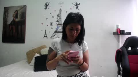 Snapshot of sharoon__cherry_ chatting on 02/24/25, 12:26 sharon online show from 02/24/25, 12:26