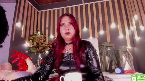 Snapshot of sharoon_gold chatting on 01/15/25, 03:00 Your mistress Sharon online show from 01/15/25, 03:00