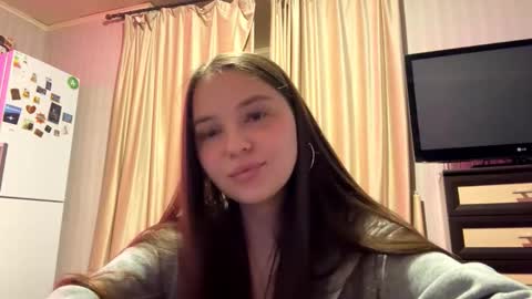 Snapshot of shawnnascaringi chatting on 12/04/25, 11:35 Maria online show from 12/04/25, 11:35