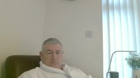 she52 online show from 12/07/24, 08:44