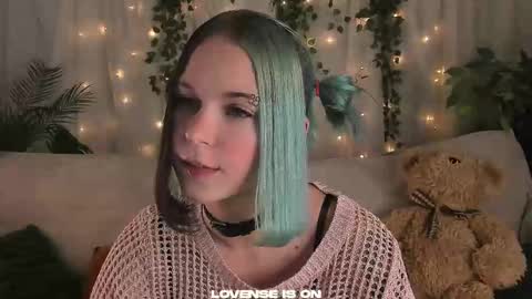 Anika online show from 10/09/25, 12:03