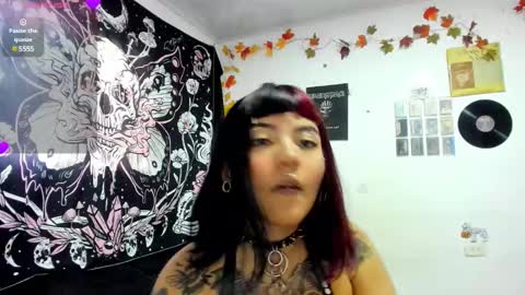 Snapshot of sheccid_ chatting on 01/11/25, 03:42 sheccid online show from 01/11/25, 03:42