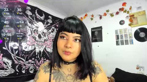 Snapshot of sheccid_ chatting on 02/03/25, 12:36 sheccid online show from 02/03/25, 12:36