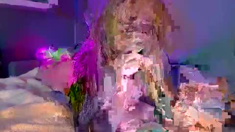 Snapshot of sheeeeesh_gurl chatting on 09/20/25, 11:22 sheeeeesh_gurl online show from 09/20/25, 11:22