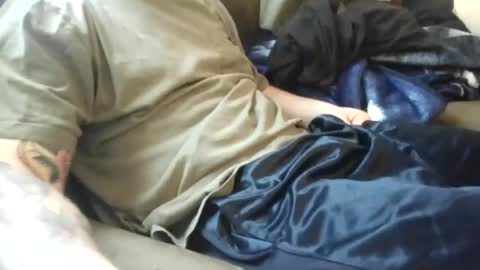 Snapshot of sheepydoggy45 chatting on 10/26/25, 02:01 sheepydoggy45 online show from 10/26/25, 02:01