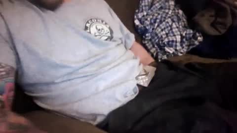 Snapshot of sheepydoggy45 chatting on 11/06/25, 01:39 sheepydoggy45 online show from 11/06/25, 01:39