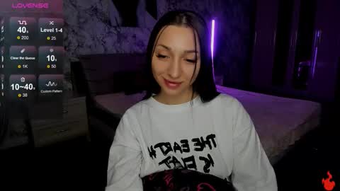 Snapshot of sheillawood chatting on 10/16/25, 01:50 sheillawood online show from 10/16/25, 01:50