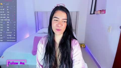 Danna   online show from 10/08/25, 03:48