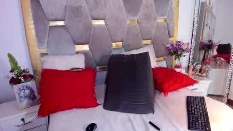 Snapshot of shellbydior chatting on 02/12/25, 11:09 shellbydior online show from 02/12/25, 11:09