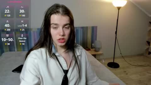 Snapshot of shelyymoon chatting on 03/12/25, 12:53 ShelyMoon online show from 03/12/25, 12:53