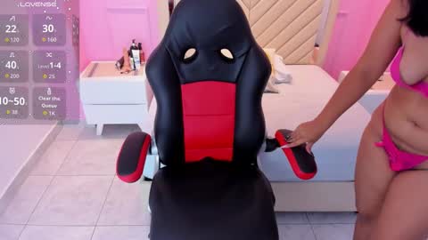 SHENOA online show from 10/29/25, 02:47