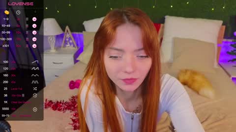 Snapshot of sherry_sandra chatting on 12/19/24, 05:40 Sherry online show from 12/19/24, 05:40