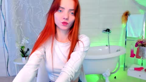Snapshot of sherry_sandra chatting on 01/31/25, 10:52 Sherry online show from 01/31/25, 10:52