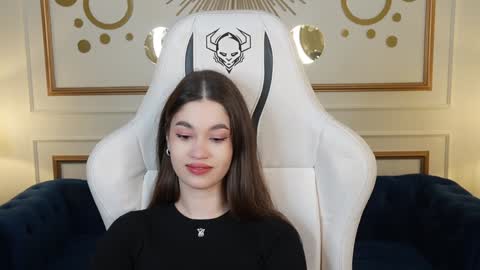 Sheryl online show from 12/04/24, 12:25