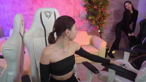 Sheryl online show from 12/04/24, 03:43