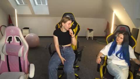 Sheryl online show from 09/08/25, 03:11