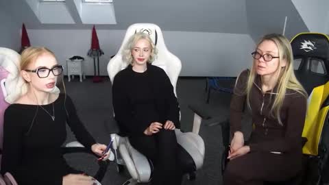 Sheryl online show from 10/16/25, 10:38