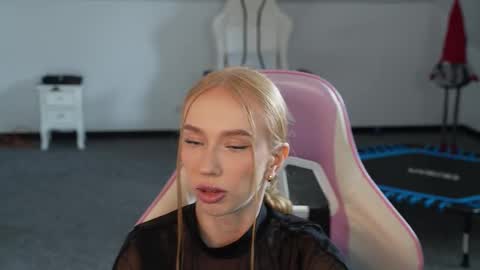 Sheryl online show from 10/23/25, 10:36