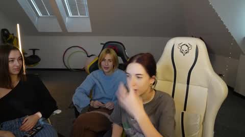 Sheryl online show from 11/19/25, 11:10