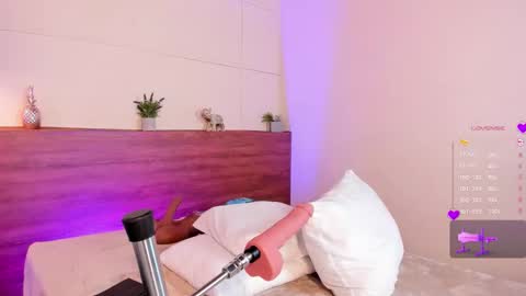 Sheryl Rose  online show from 10/10/25, 01:37