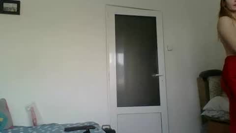 Snapshot of sheryn_percy chatting on 01/09/25, 02:51 Sheryn online show from 01/09/25, 02:51