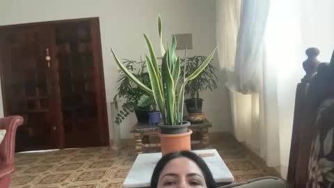 Snapshot of shes__delicious chatting on 10/17/25, 01:14 Shes Delicious online show from 10/17/25, 01:14