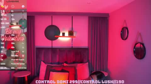 Snapshot of sheyla_hills_ chatting on 02/11/25, 04:22 Sheyla online show from 02/11/25, 04:22