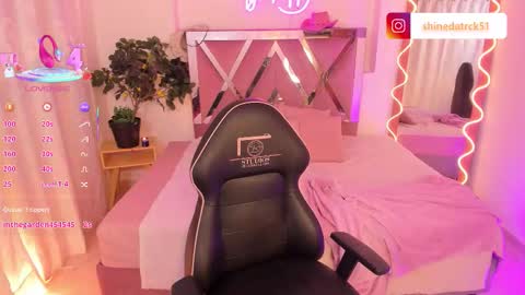 shinedark_tay online show from 10/05/25, 02:43