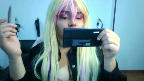 Shinee online show from 02/15/25, 01:10