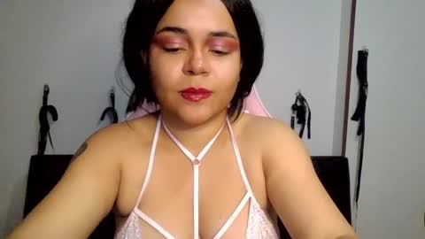 Shinee online show from 02/26/25, 02:04