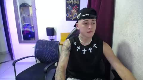 shining_star69 online show from 11/15/25, 12:30