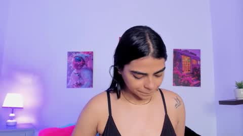 shizuka 11  online show from 11/10/25, 11:09